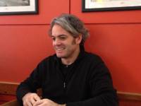 Andrés Claro en Montevideo. Foto de Carlos Servetto. Andrés Claro en Montevideo. Foto de Carlos Servetto.